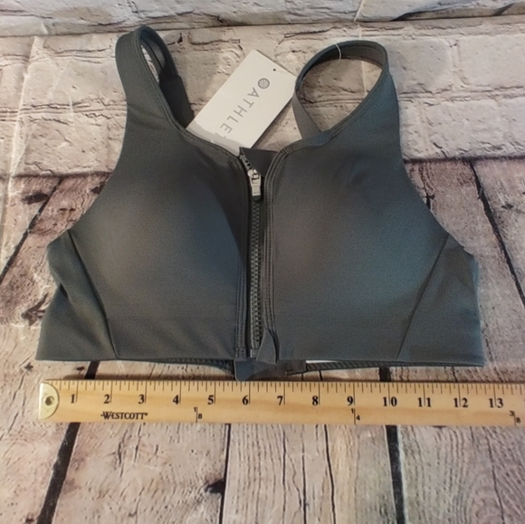 Athleta Advance Zip Front Bra 32B Olive Sports Bra NWT - Picture 8 of 9